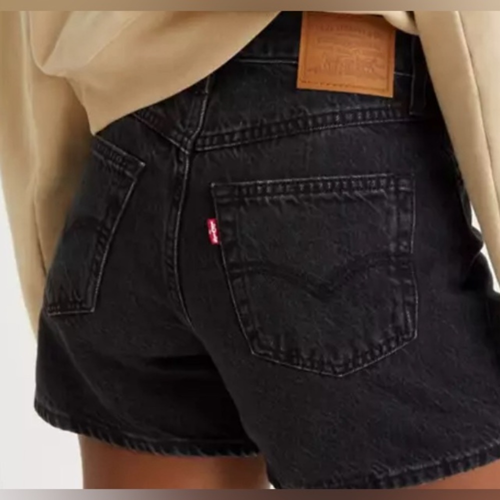 Levi’s | High Waisted Mom Shorts